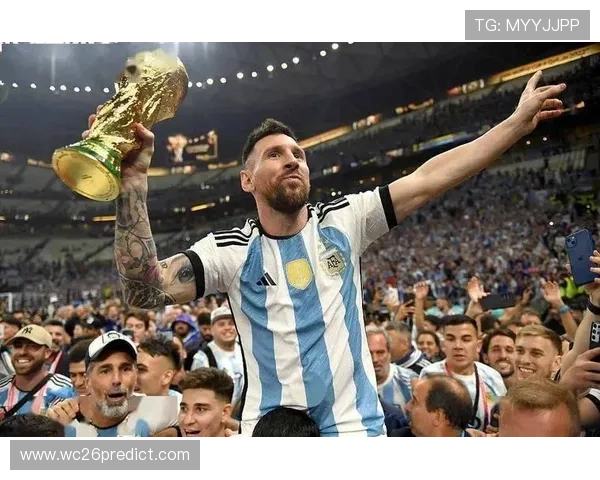 探讨世界杯历史射手榜第一名16球的球员在国际比赛中的表现特点与战术适应能力分析